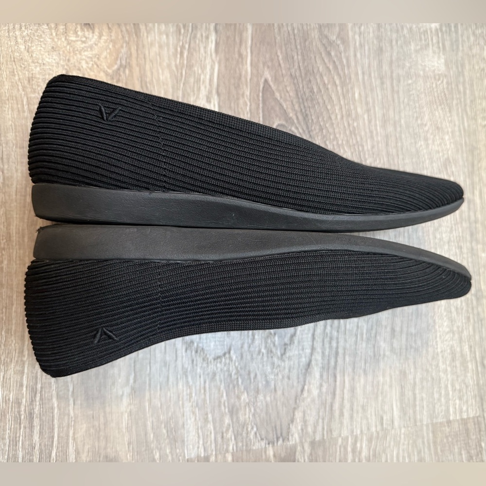 VIVAIA Lightweight Square-Toe V-Cut Flats Margot Walker Black Classic Size 38 - Picture 10 of 10